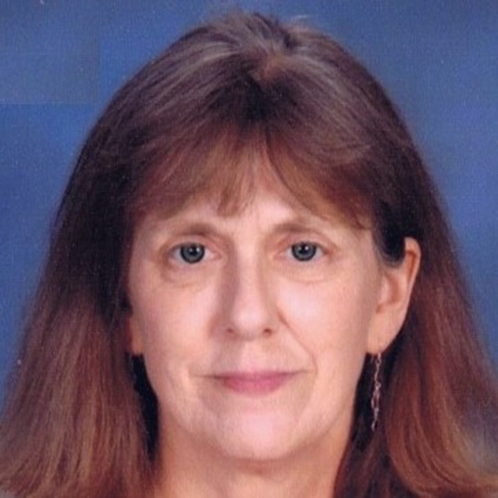 Meet your Posher, Letitia